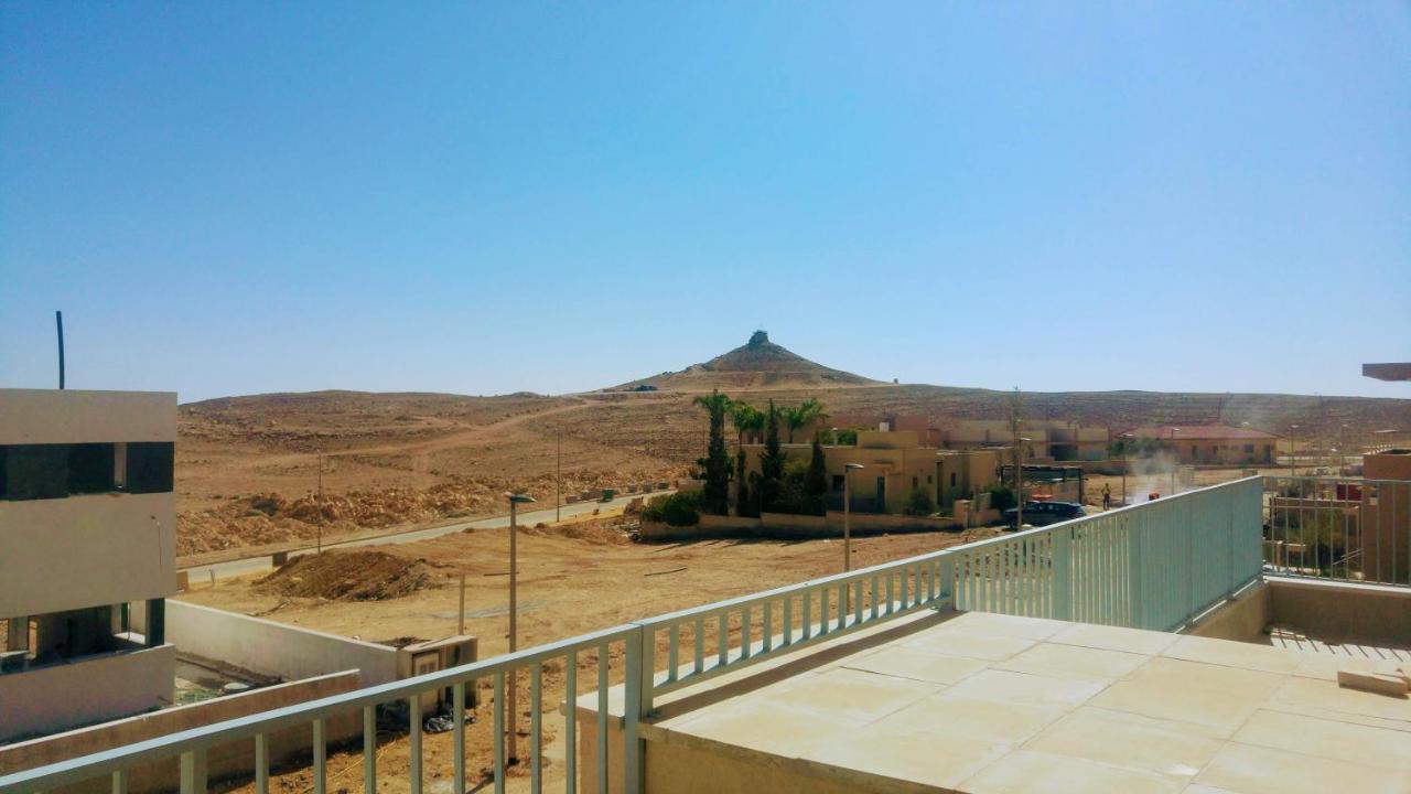 הבית ליד המצוק By The Cliff Mitzpe Ramon Bagian luar foto