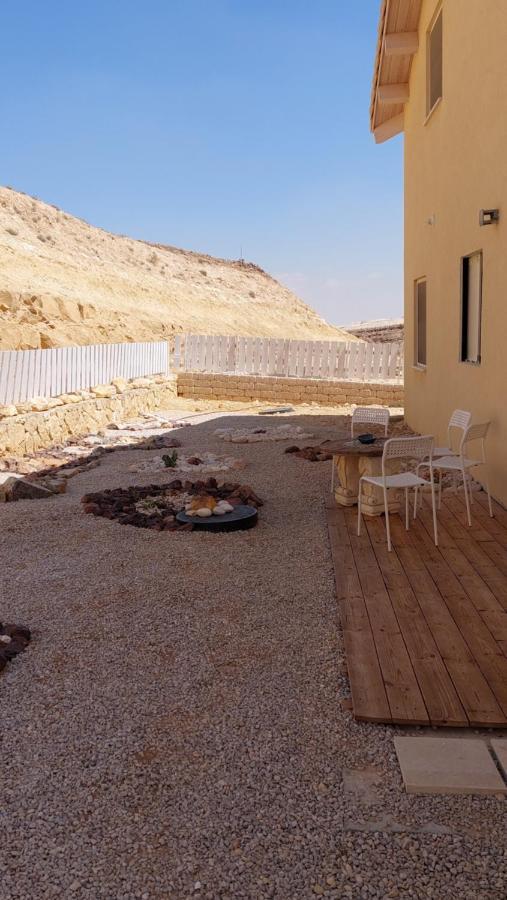 הבית ליד המצוק By The Cliff Mitzpe Ramon Bagian luar foto